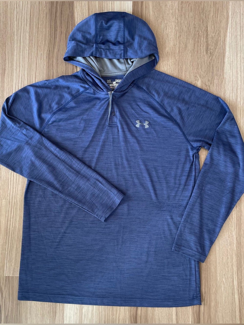 Under Armour Men’s M HeatGear Pullover Hoodie Blue Gray Hooded Henley Gym Casual
